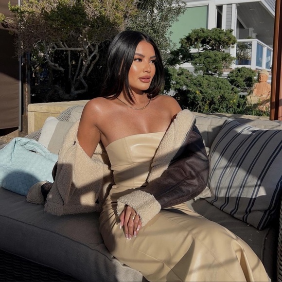 ZARA BLOGGERS FAV FAUX LEATHER DRESS - Picture 9 of 13